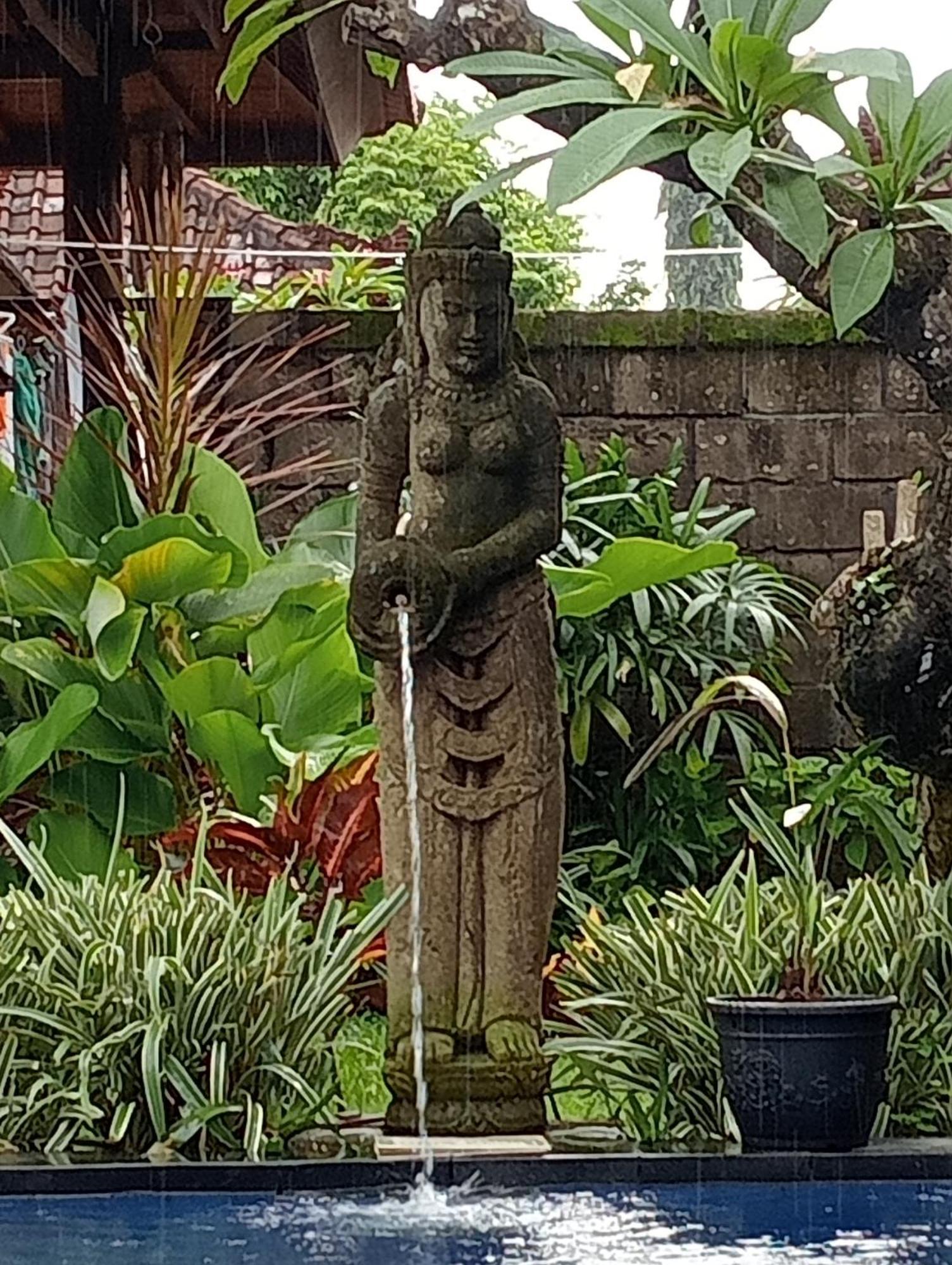 Pondok Indah Villa Ujung Exterior photo